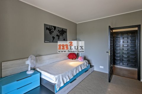 Villa for sale in Platja D'aro, Girona, Spain 4 bedrooms, 206 sq.m. No. 28701 - photo 30