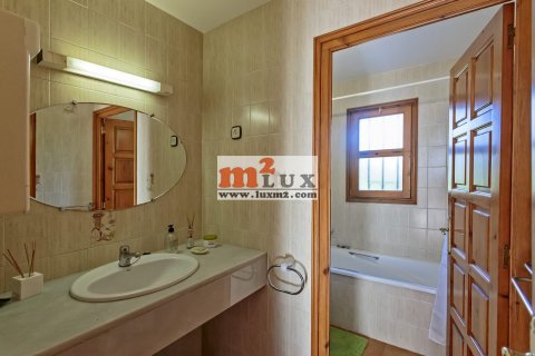 Villa for sale in Calonge, Girona, Spain 5 bedrooms, 457 sq.m. No. 30216 - photo 30