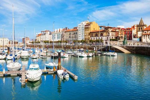 More people want homes in Asturias to escape big city life