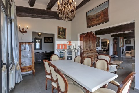 Villa for sale in Platja D'aro, Girona, Spain 4 bedrooms, 206 sq.m. No. 28701 - photo 12
