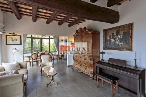 Villa for sale in Platja D'aro, Girona, Spain 4 bedrooms, 206 sq.m. No. 28701 - photo 10