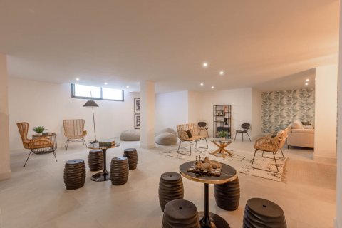 Apartment for sale in Marbella, Malaga, Spain 2 bedrooms, 233 sq.m. No. 20891 - photo 20