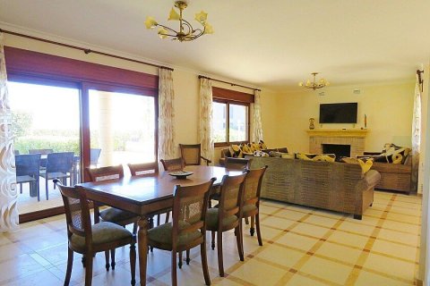 Villa for sale in Cabo Roig, Alicante, Spain 7 bedrooms, 600 sq.m. No. 29039 - photo 14
