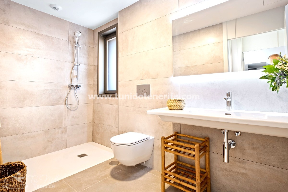 Villa i Amarilla Golf, Tenerife, Spanien 4 sovrum, 228 kvm. Nr. 24652