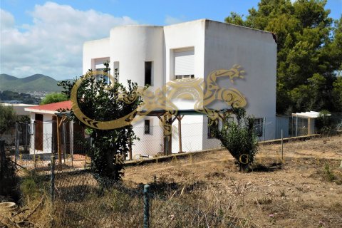 Villa for sale in Jesus, Ibiza, Spain 3 bedrooms, 145 sq.m. No. 30810 - photo 3