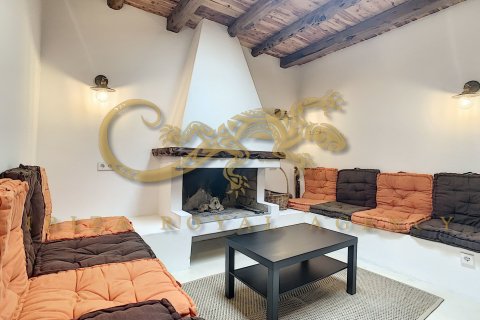 Villa for sale in Sant Agusti des Vedra, Ibiza, Spain 3 bedrooms, 200 sq.m. No. 30806 - photo 21