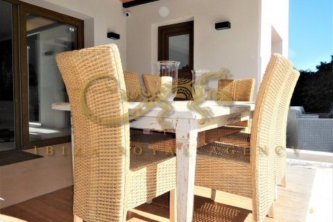 Villa for rent in Port Des Torrent, Ibiza, Spain 4 bedrooms, 372 sq.m. No. 30838 - photo 13