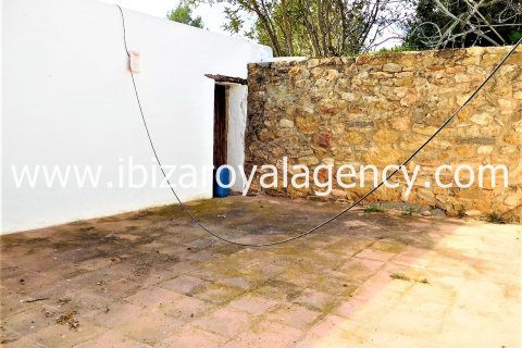Villa for sale in Santa Gertrudis De Fruitera, Ibiza, Spain 5 bedrooms, 500 sq.m. No. 30865 - photo 26