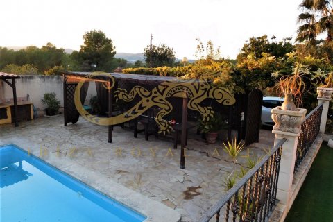 Villa for sale in Jesus, Ibiza, Spain 3 bedrooms, 184 sq.m. No. 30826 - photo 10