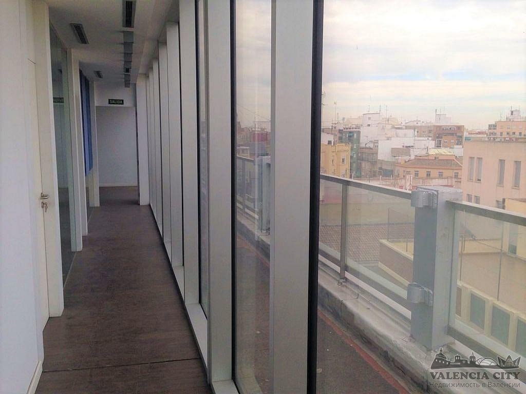 Gewerbeimmobilien in Valencia, Spanien 1500 m2 Nr. 30910