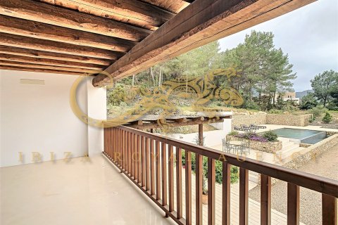 Villa for sale in Sant Agusti des Vedra, Ibiza, Spain 3 bedrooms, 200 sq.m. No. 30806 - photo 28