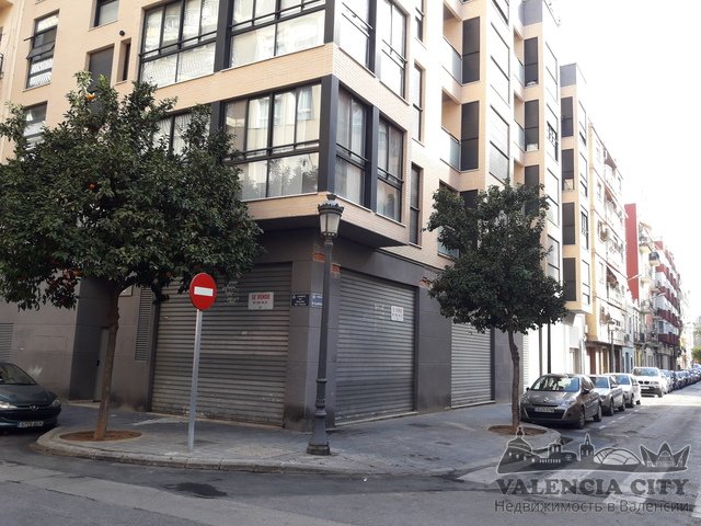Commercial property à Valencia, Espagne 292 m2 No. 30899
