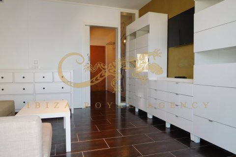 Apartment for sale in Ibiza town, Ibiza, Spain 3 bedrooms,  No. 30891 - photo 5