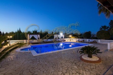 Villa for sale in San Rafael, Ibiza, Spain 5 bedrooms, 400 sq.m. No. 30832 - photo 27