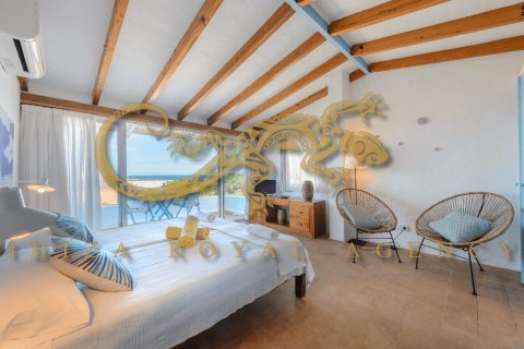 Villa for sale on Formentera, Spain 6 bedrooms, 350 sq.m. No. 30874 - photo 7