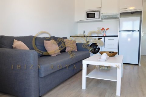 Apartment for rent in Sant Josep de sa Talaia, Ibiza, Spain 1 bedroom, 48 sq.m. No. 30799 - photo 7