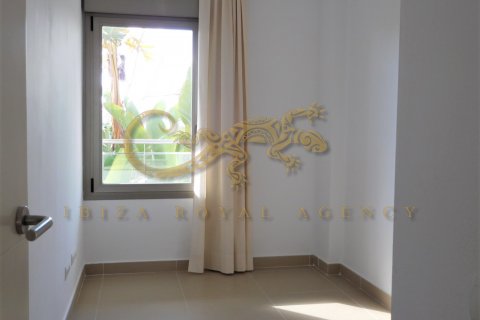 Apartment for sale in Talamanca, Ibiza, Spain 3 bedrooms, 100 sq.m. No. 30855 - photo 17