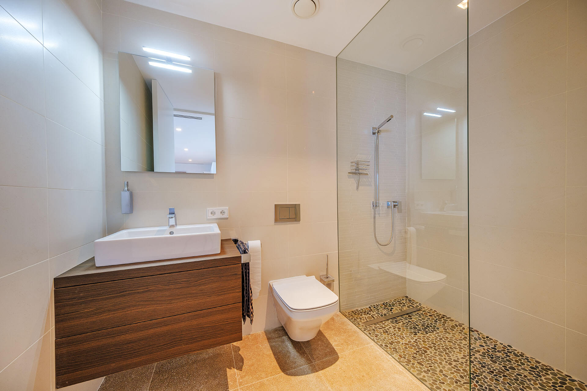 Huvila Santa Ponsa, Mallorca, Espanja 5 makuuhuonetta, 1000 m2 No. 31670
