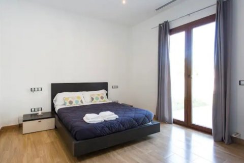 Villa for sale in Palmanova, Mallorca, Spain 4 bedrooms, 350 sq.m. No. 31684 - photo 3
