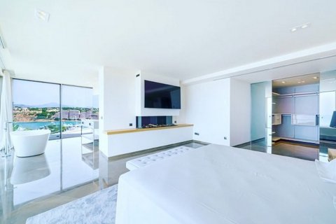 Villa for sale in Port Adriano, Mallorca, Spain 6 bedrooms, 606 sq.m. No. 31658 - photo 1