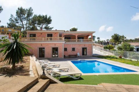 Villa for sale in Palmanova, Mallorca, Spain 4 bedrooms, 350 sq.m. No. 31684 - photo 21
