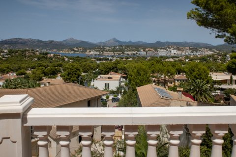 Villa for sale in Santa Ponsa, Mallorca, Spain 4 bedrooms, 300 sq.m. No. 32537 - photo 20