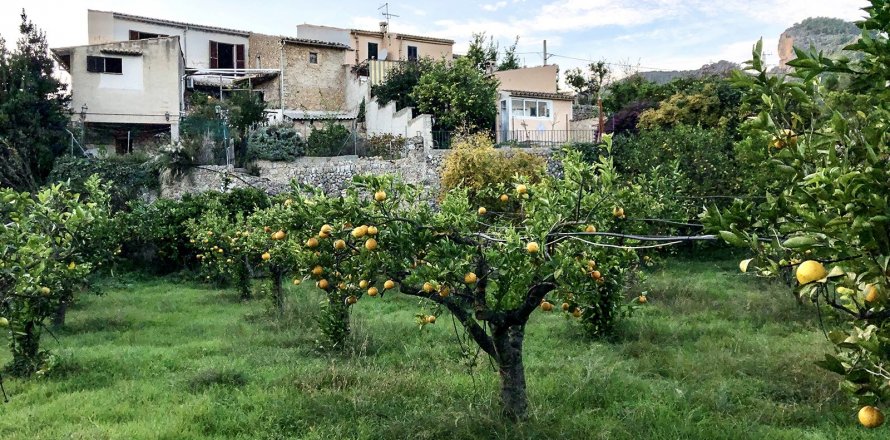 Townhouse in Alaro, Mallorca, Spain 3 bedrooms, 200 sq.m. No. 32673