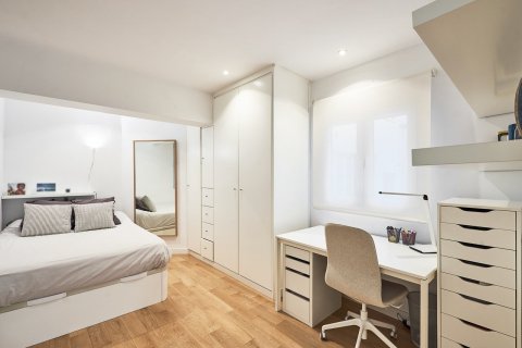 Apartment for sale in Palma de Majorca, Mallorca, Spain 3 bedrooms, 175 sq.m. No. 33097 - photo 13