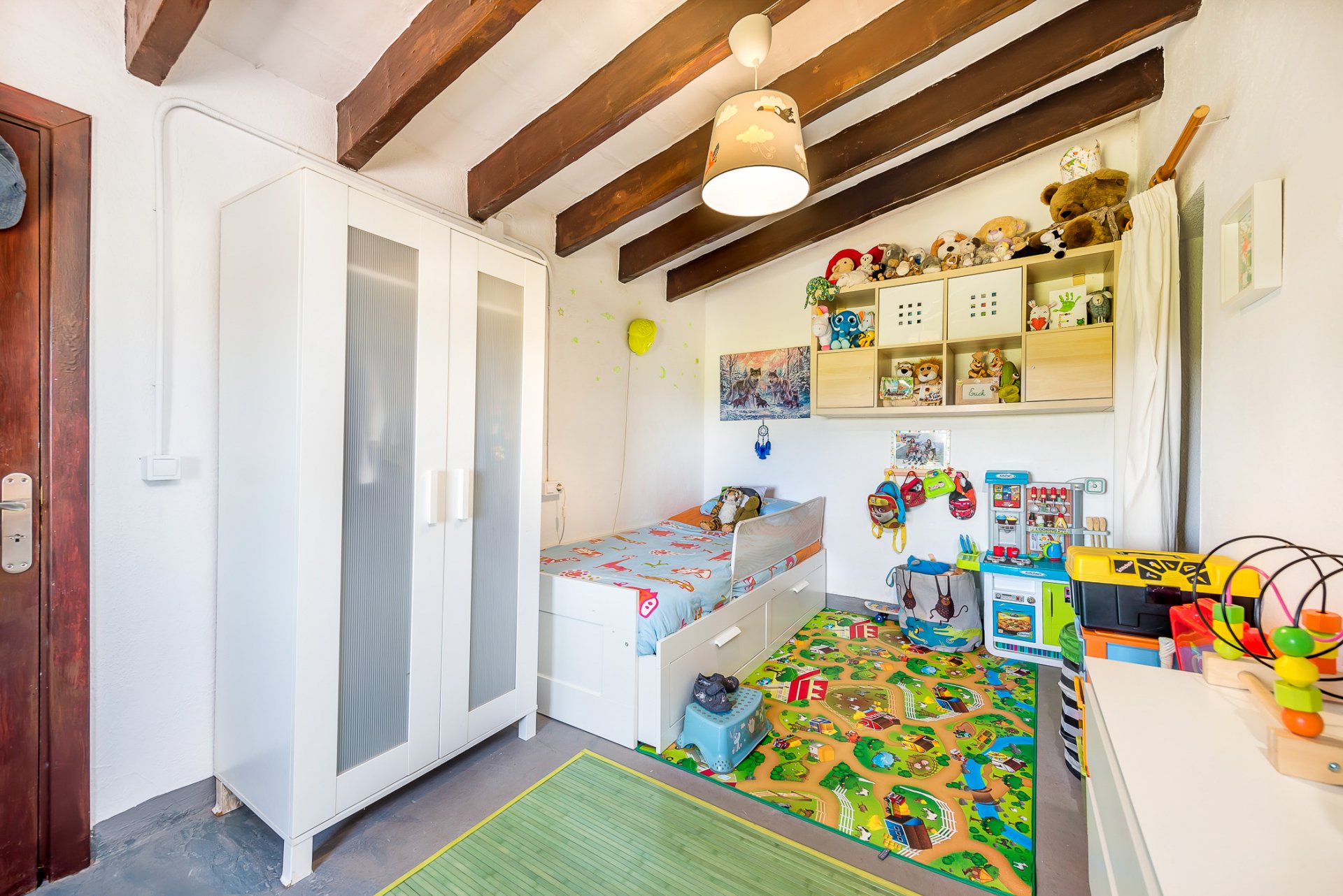 Finca Pollenca, Mallorca, Espanja 4 makuuhuonetta, 251 m2 No. 33453