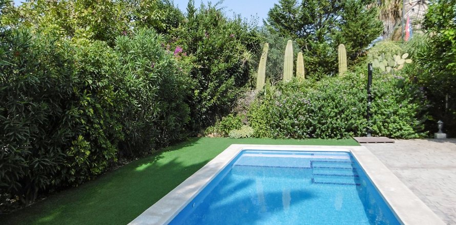 Townhouse Sineu, Mallorca, Spain 3 bedrooms, 220 sq.m. No. 32603