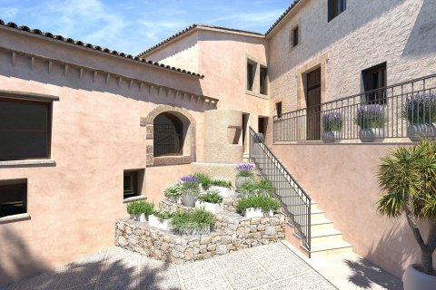 Townhouse for sale in Santa Eugenia, Mallorca, Spain 7 bedrooms, 745 sq.m. No. 32554 - photo 3