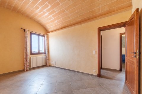 Finca for sale in Portocolom, Mallorca, Spain 6 bedrooms, 602 sq.m. No. 32445 - photo 15