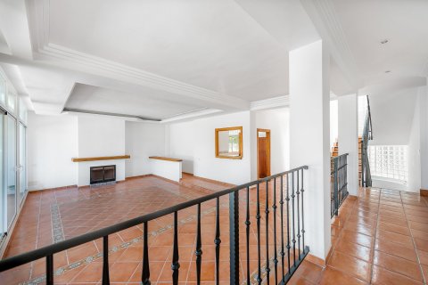 Villa for sale in Tollerich, Mallorca, Spain 6 bedrooms, 427 sq.m. No. 33270 - photo 8