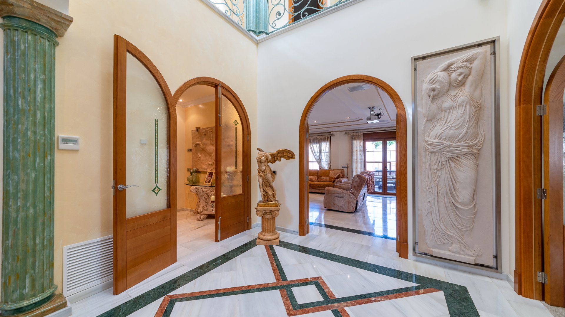 Villa à Can Picafort, Mallorca, Espagne 5 chambres, 720 m2 No. 32631
