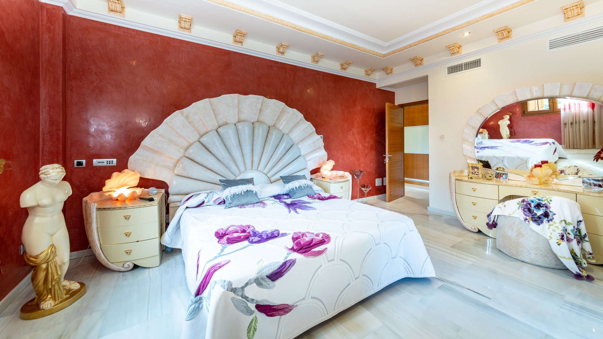 Villa à Can Picafort, Mallorca, Espagne 5 chambres, 720 m2 No. 32631
