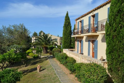 Finca for sale in Petra, Mallorca, Spain 10 bedrooms, 647 sq.m. No. 32437 - photo 29