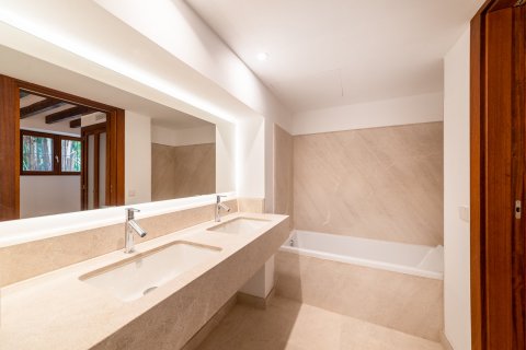 Apartment for sale in Palma de Majorca, Mallorca, Spain 2 bedrooms, 144 sq.m. No. 33439 - photo 12