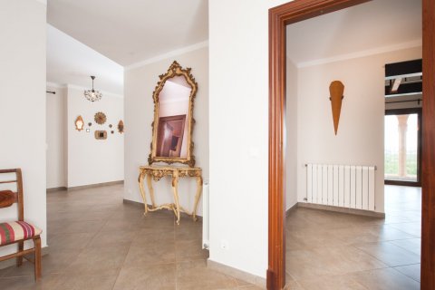 Finca for sale in Portocolom, Mallorca, Spain 6 bedrooms, 602 sq.m. No. 32445 - photo 24