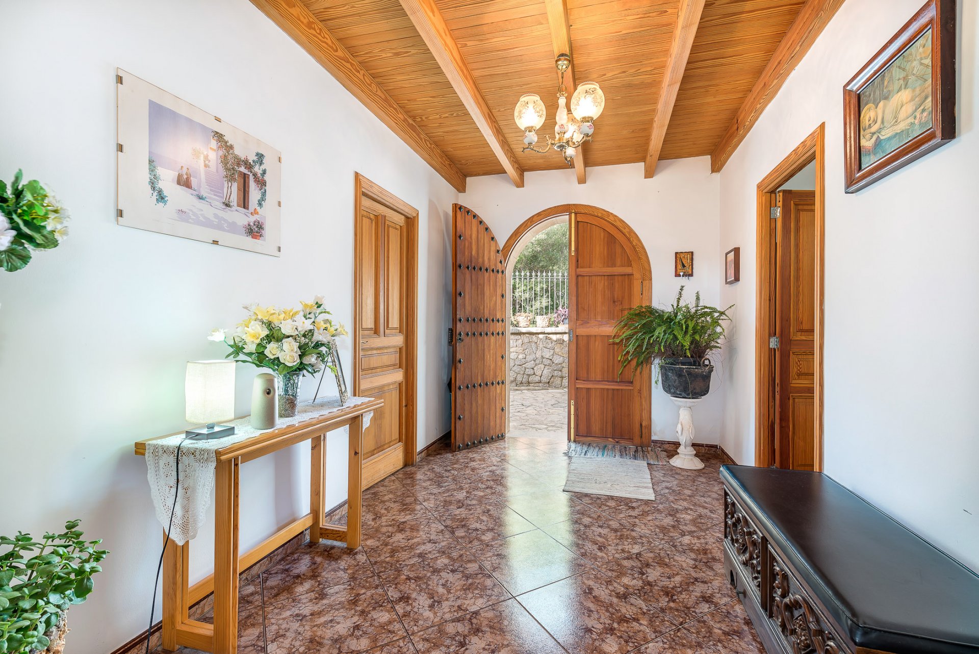 Villa en Mancor De La Vall, Mallorca, España 5 dormitorios, 540 m2 No. 32471