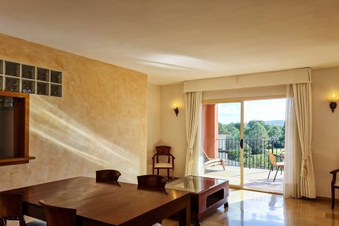 Apartment for sale in Nova Santa Ponsa, Mallorca, Spain 3 bedrooms, 172 sq.m. No. 32878 - photo 4