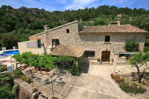 Finca for sale in Pollenca, Mallorca, Spain 4 bedrooms, 439 sq.m. No. 33101 - photo 18