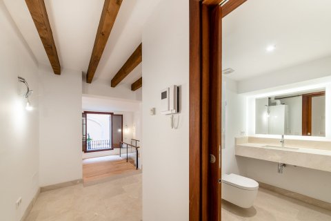 Apartment for sale in Palma de Majorca, Mallorca, Spain 2 bedrooms, 144 sq.m. No. 33439 - photo 11