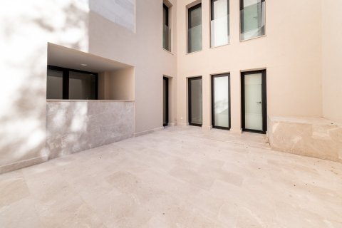 Apartment for sale Palma de Majorca, Mallorca, Spain 2 bedrooms, 150 sq.m. No. 33204 - photo 14