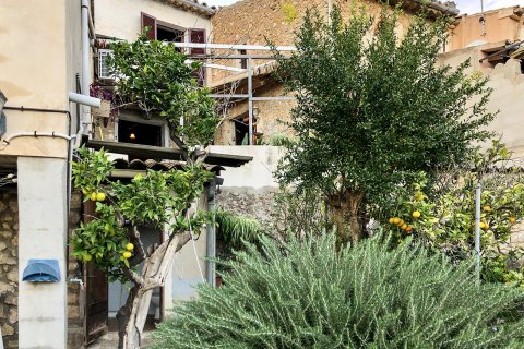 Townhouse for sale in Alaro, Mallorca, Spain 3 bedrooms, 200 sq.m. No. 32673 - photo 3