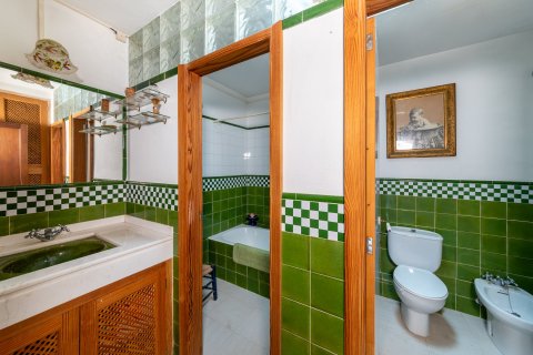 Finca for sale in Lloret De Vistalegre, Mallorca, Spain 10 bedrooms, 920 sq.m. No. 32872 - photo 21
