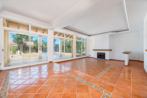 Villa for sale in Tollerich, Mallorca, Spain 6 bedrooms, 427 sq.m. No. 33270 - photo 2