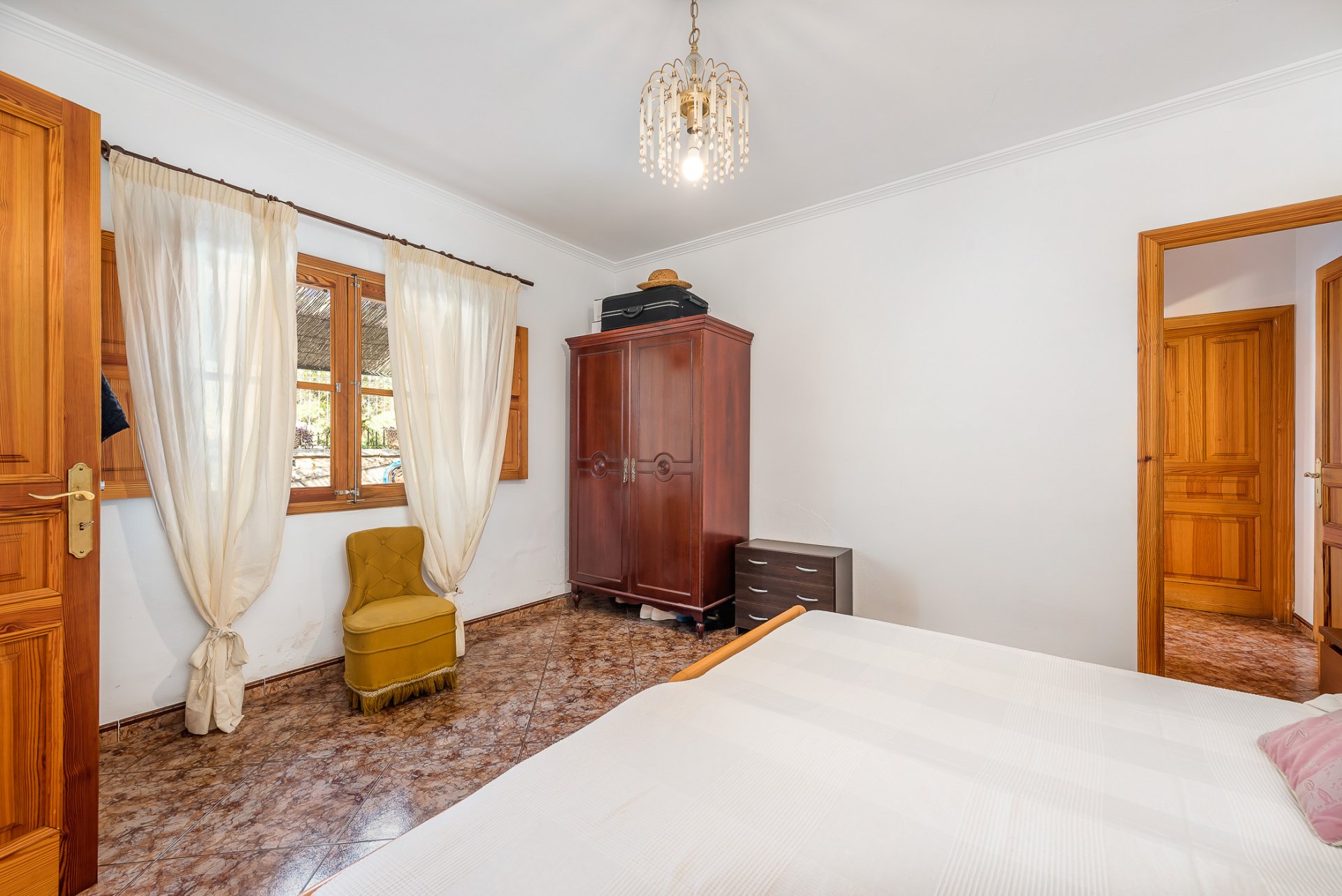 Villa en Mancor De La Vall, Mallorca, España 5 dormitorios, 540 m2 No. 32471