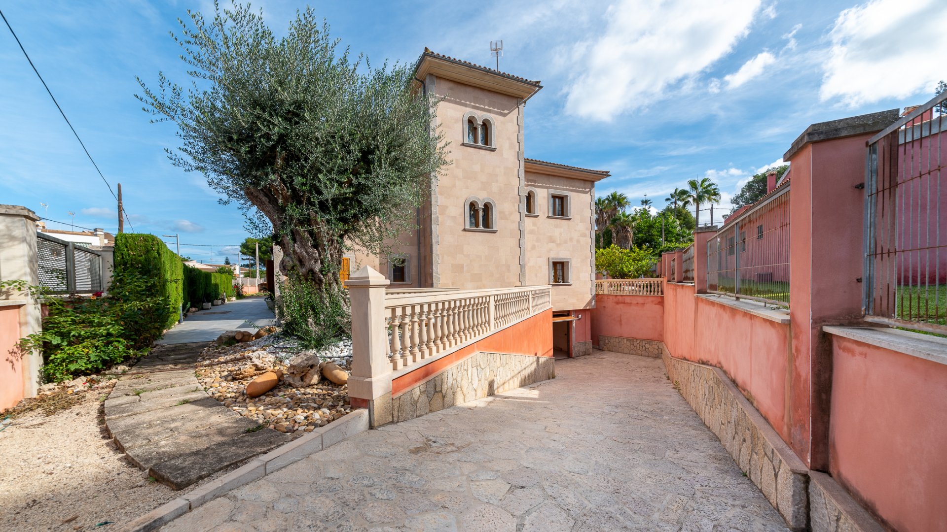 Villa à Can Picafort, Mallorca, Espagne 5 chambres, 720 m2 No. 32631