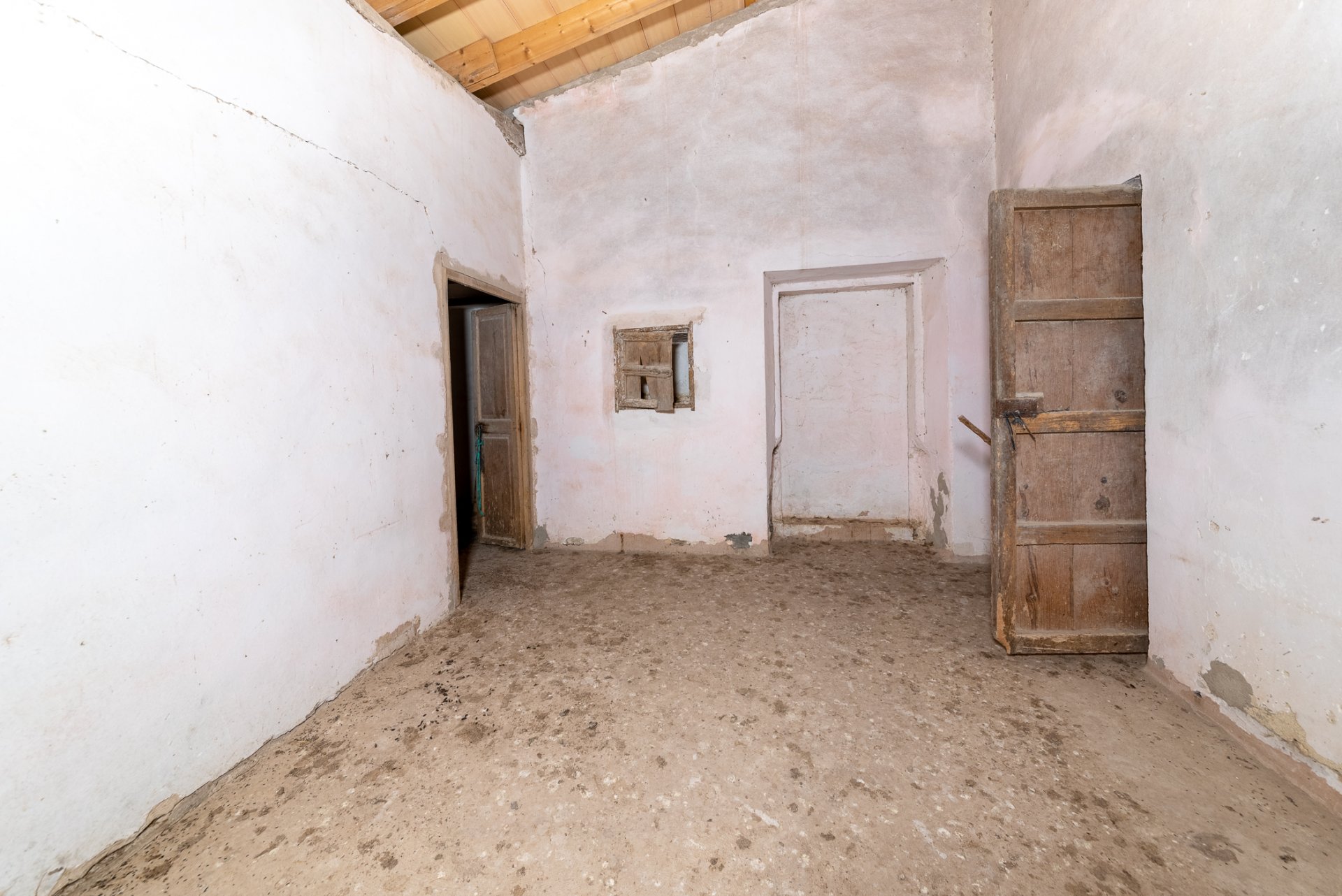 Finca i Montuiri, Mallorca, Spanien 8 sovrum, 1630 kvm. Nr. 32614