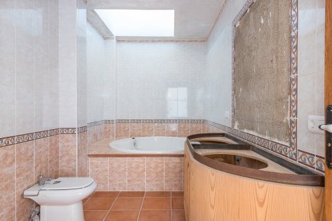Villa for sale in Tollerich, Mallorca, Spain 6 bedrooms, 427 sq.m. No. 33270 - photo 14